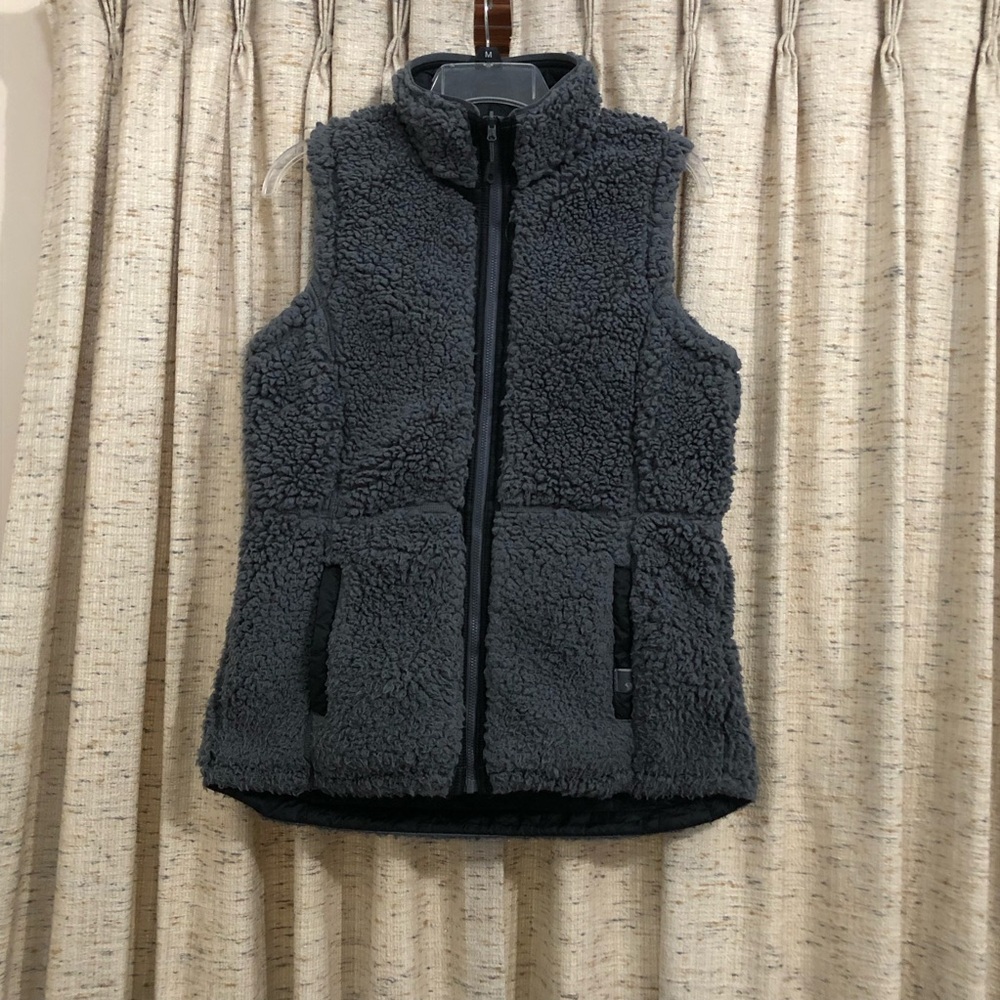 Mountain Hardwear Women's Switch Flip Fleece Vest